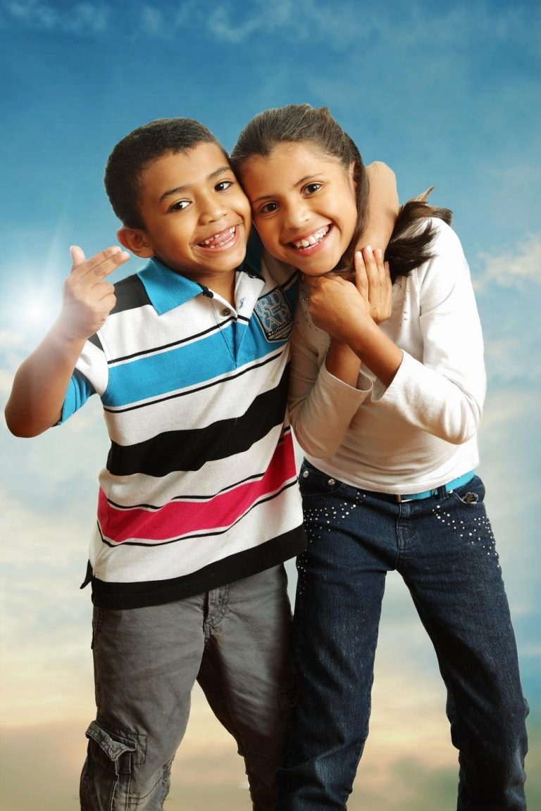 Lesly & Junior